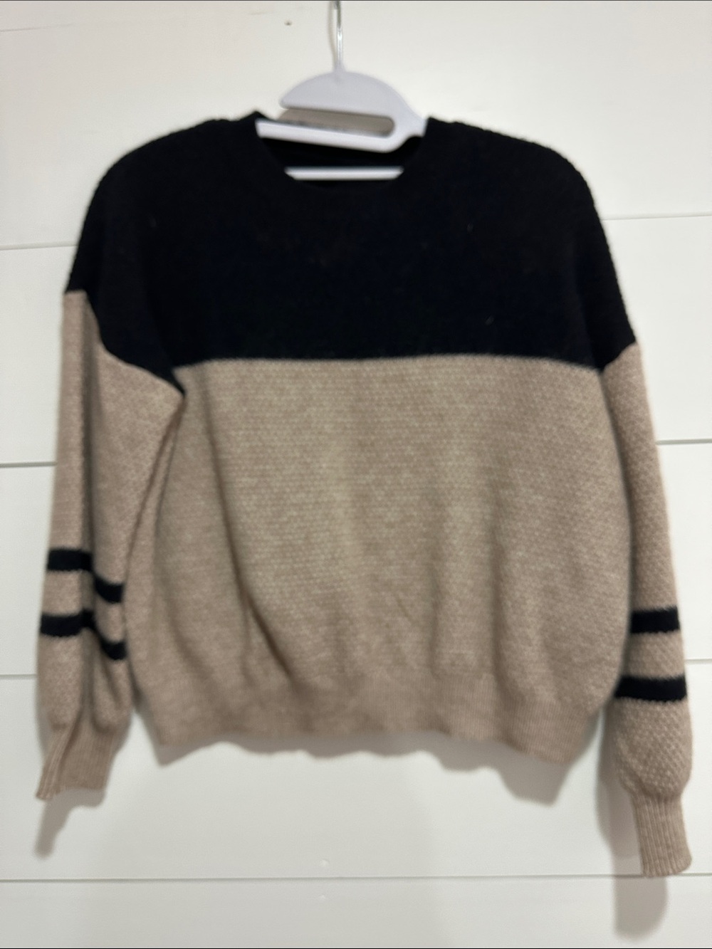 SHEIN Size Medium/Small: Cozy Colorblock Crewneck Sweater in Black and Tan